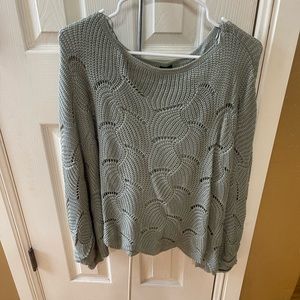 Women’s bubble sleeve sweater